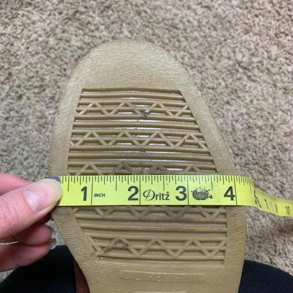 Vintage Wolverine lace up leather boots 7.5 - Picture 11 of 12